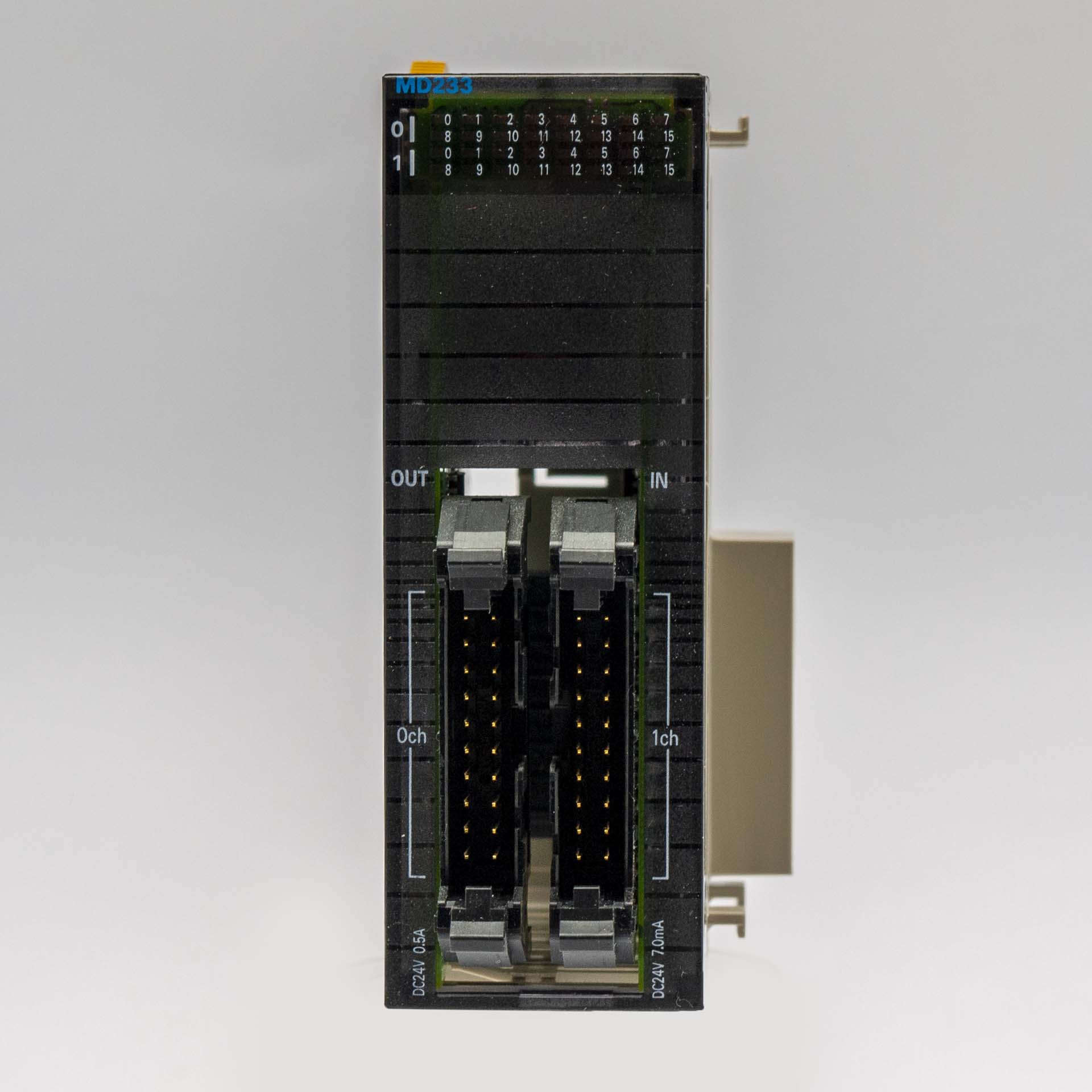Omron CJ1W-MD233
