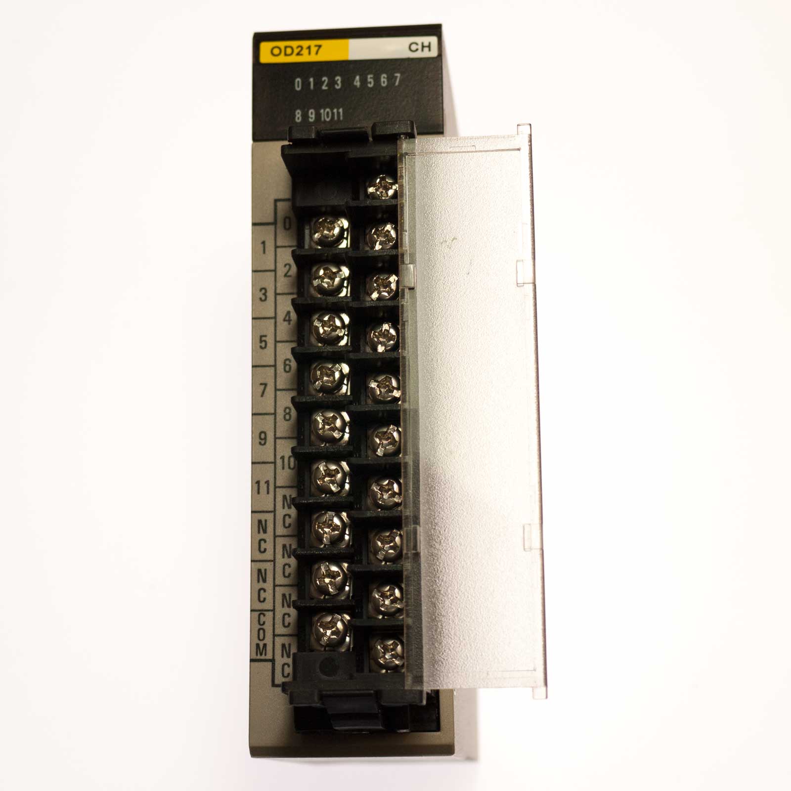 Omron C200H-OD217